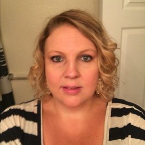 Meet your Posher, Melanie